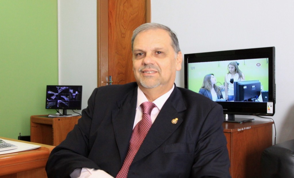 Joaquín Daniel Roa Burgos,ministro de la SEN 