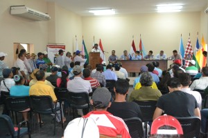 Productores. La reunión de los campesinos se llevó a cabo en el local de la Gobernación de la ciudad de Concepción.