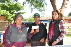 La entrega se realizó en la comunidad indigena/Foto Gentileza