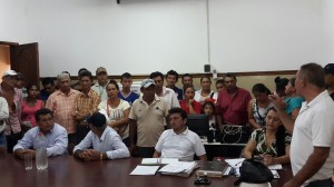 Concejales municipales escucharon a los pobladores de Paso Ita.