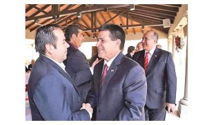 Bendición. El diputado Casco solicitó al presidente Cartes que se unifique la chapa en Concepción para fortalecer HC.