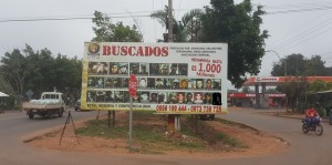 El cartel de unos 6 x 3 metros ubicado en la entrada a la ciudad