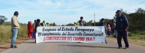 Los indígenas de la parcialidad Enxet realizaron cierre intermitente de la ruta Concepción-Pozo Colorado. Foto ABC