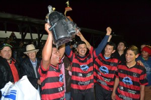 Los Polluelos, flamante tricampeón