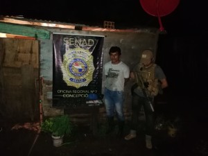 El detenido con las evidencias
