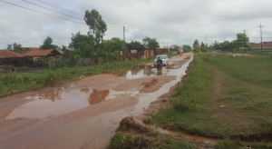 Increíble. Parte terraplenada está totalmente destrozada.