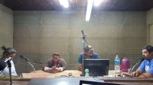 Los  ciudadanos anunciaron la movilización a través de radio Aquidabaneste lunes 