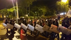 Los cascos azules impidiendo la movilización