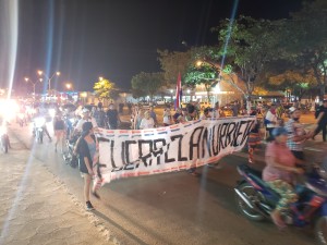 Los manifestantes siguen firmes 