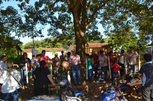Padres de la Escuela 2.074 de Boquerón no permiten inicio de clases
