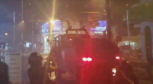 La Policía tras "barrer" a los manifestantes