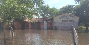 La escuela también bajo agua