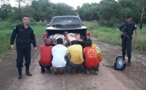 Momento del procedimiento realizado por la policía. Foto gentileza