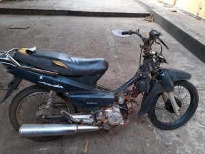 La segunda motocicleta recuperada el día de ayer por la policía 