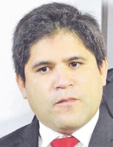 Luis Urbieta (ANR) diputado y exgobernador es el proyectista
