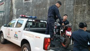 Adolescente en motocicleta resultó herido tras chocar contra un camión en Concepción