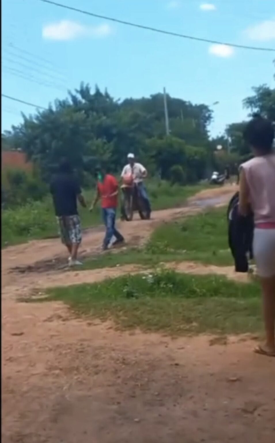 Dos Hombres Resultan Heridos Tras Pelea Con Arma Blanca En El Barrio ...