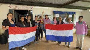 Usuarios de la USF Juan XXIII se movilizan en apoyo a su médico