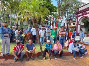 Pescadores exigen subsidio y amenazan con romper veda