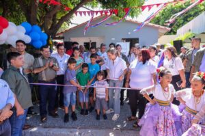 El compromiso del Gobierno del Paraguay se materializa en hogares para familias del departamento Central