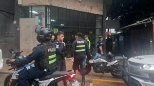 Violento asalto a casa de cambios en&nbsp;Ciudad del Este: toman rehenes y queman vehículo de fuga