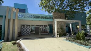 Facultad de Humanidades culminó admisión y se prepara para el inicio del año académico