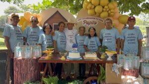 Don Albino Velázquez celebra 100 años de vida rodeado de su familia en San Antonio