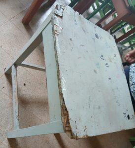 Belén: denuncian que mobiliarios enviados por el MEC llegaron en pésimo estado