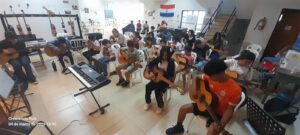 La Escuela Municipal de Música reinicia clases con nuevos talentos y mantiene abiertas las inscripciones