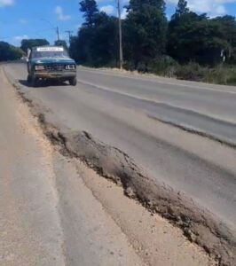 Denuncian grave deterioro de la Ruta PY05 en zona urbana de Horqueta