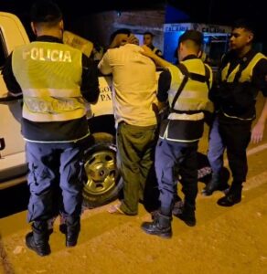 Amplio operativo policial en Concepción: verifican a 120 personas e incautan motocicletas