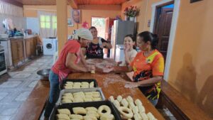 Chipa apo: una tradición viva que une generaciones en Concepción