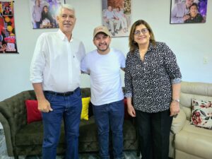 Colorado Añeteté intensifica campaña en Concepción con recorridos y respaldo nacional