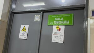 IPS de Concepción gestiona reparación de tomógrafo averiado