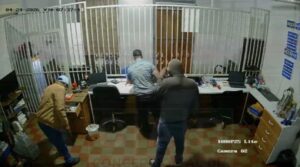 Asaltan local comercial en Concepción y se alzan con más de Gs. 45 millones