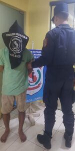 Detienen a dos hombres con órdenes de captura en Horqueta