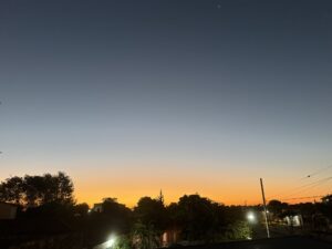 Jornada cálida a calurosa y cielo despejado mientras el calor persistirá en gran parte del país