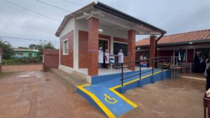 Inauguran cocina depósito y entregan mobiliario en escuela San Carlos de Borromeo