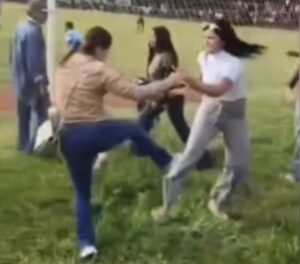 Pelea entre aficionadas empaña torneo de fútbol rural en Loreto