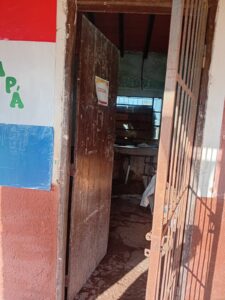 Roban alimentos destinados a estudiantes de una escuela de Belén