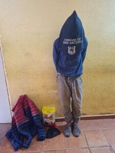 Aprehenden a “Chompira” por el supuesto hurto de víveres de una escuela