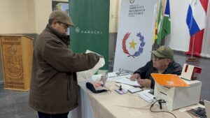 MADES realiza jornada de regularización para pescadores en Concepción