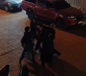 Policía investiga pelea entre mujeres registrada en el centro de Concepción
