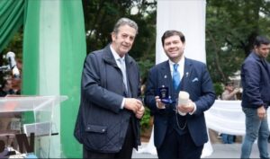 Stefano Pavetti, músico paraguayo de sangre concepcionera, recibe alta distinción de Italia