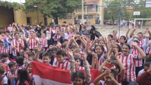 Fiebre albirroja en la Escuela Pdte. Franco