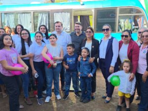 Concepción recibió un bibliobús para acercar lectura y aprendizaje a la primera infancia
