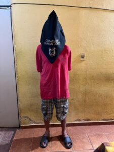 Aprehenden a hombre por supuesto caso de violencia familiar en barrio San Antonio