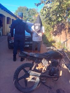 Se hizo pasar por mecánico para llevar una motocicleta y terminó aprehendido