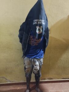 Aprehenden a dos hombres con antecedentes tras persecución policial en el barrio San Antonio