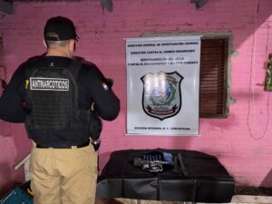 Allanamiento en barrio Redención deja incautación de presunta cocaína tipo crack en Concepción